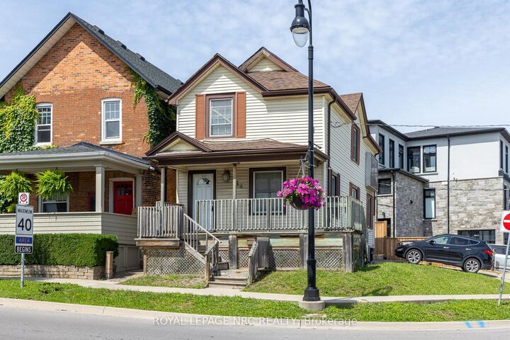 Property Photo: 44 Carlisle Street ON L2R 4H4
