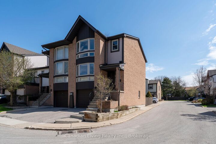 Property Photo: 55 English Ivyway Way ON M2H 3M3