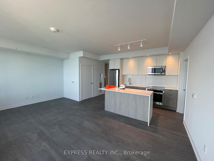 Property Photo:  1926 Lake Shore Boulevard W 2807  ON M6S 1A1 