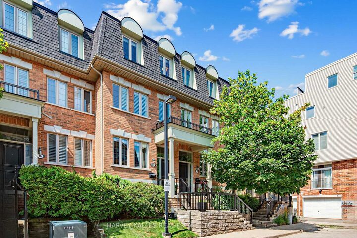 18 Sargent Lane — photo 1