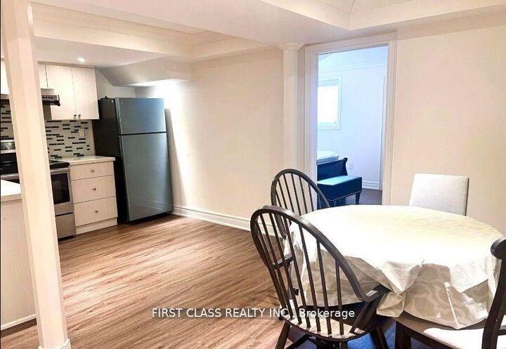Photo de la propriété:  9 Wiley Avenue Bsmt  ON L4S 0C6 