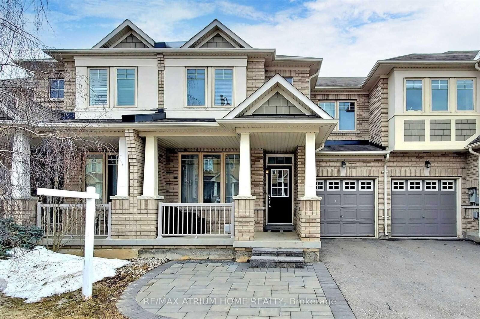 Property Photo:  41 Thistle Avenue  ON L4E 0B8 