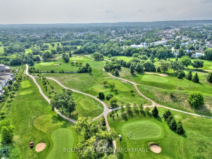 Property Photo: 50 Herrick Avenue Gl 11 ON L2P 0G3