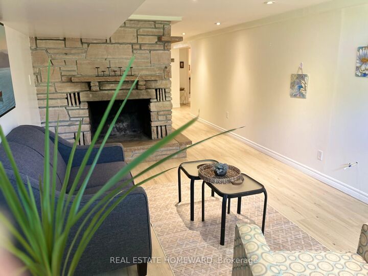 Property Photo: 115 Porchester Drive Bsmt ON M1J 2R4