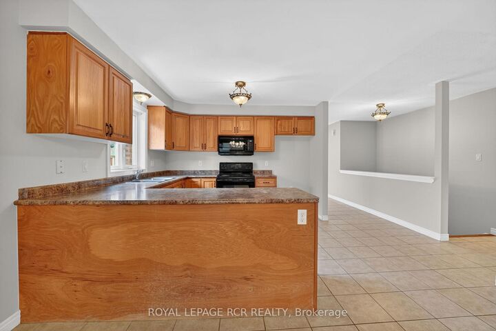 Property Photo:  71 Elmwood Avenue  ON L0K 1A0 