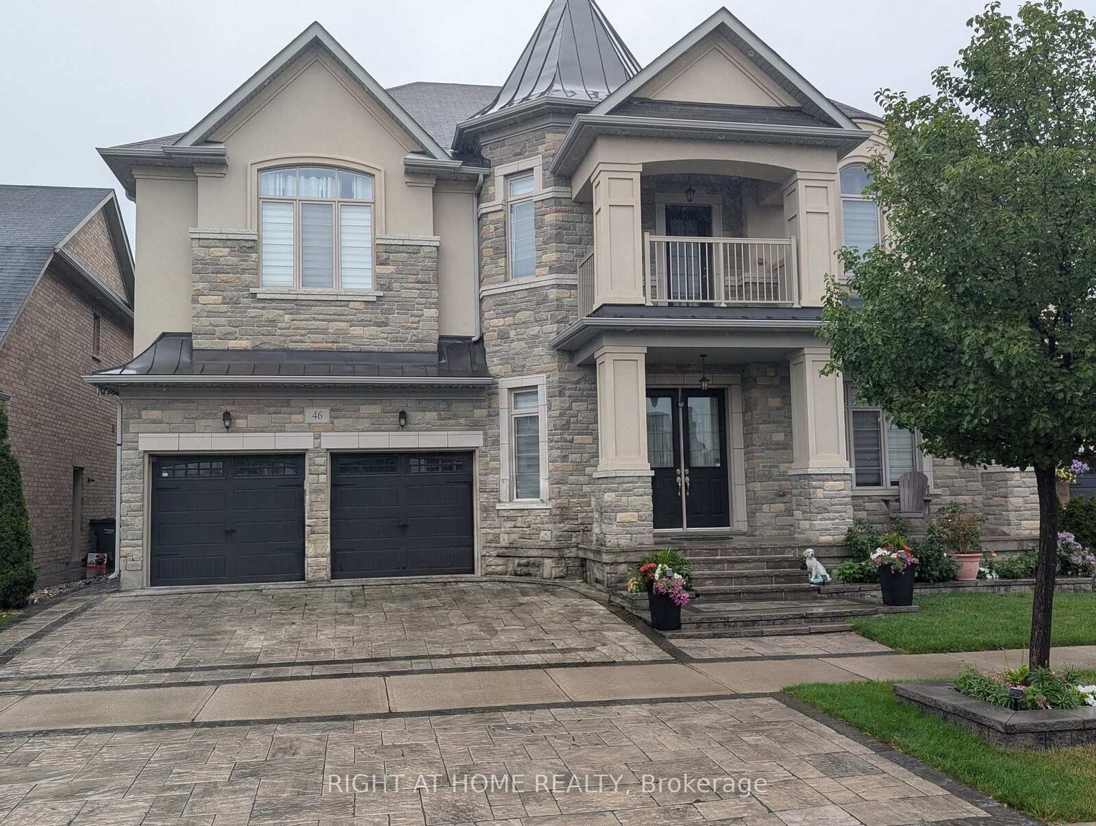 Property Photo: 46 Fanning Trail ON L6P 4J3