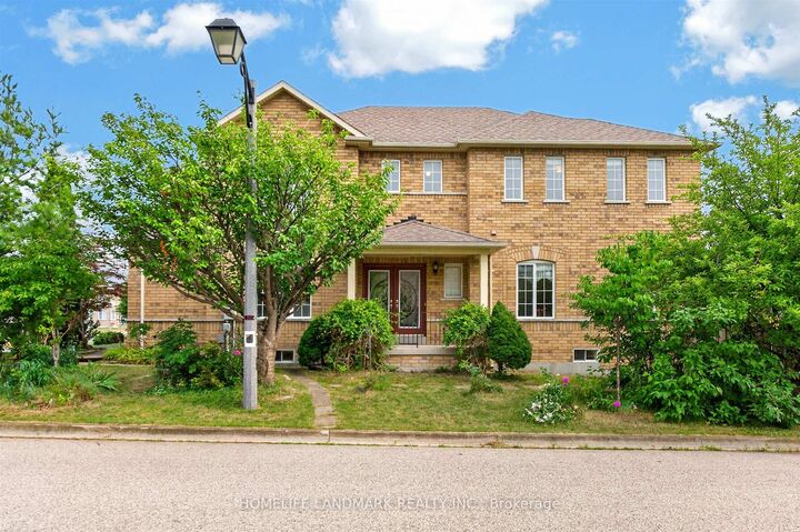Property Photo: 218 Ridgecrest Road ON L6C 2X7