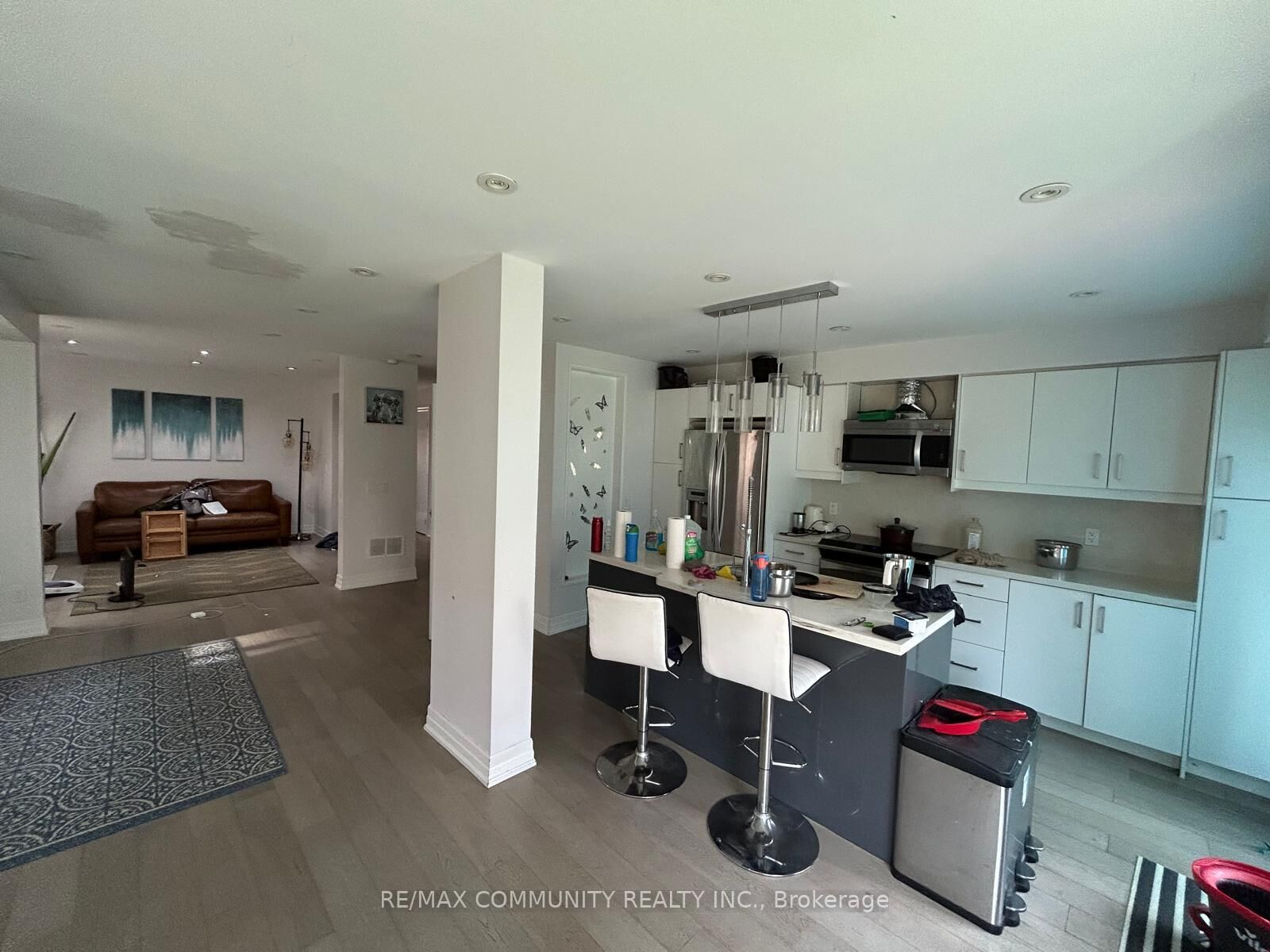 Property Photo: 80 Raleigh Crescent S ON L3R 4W5