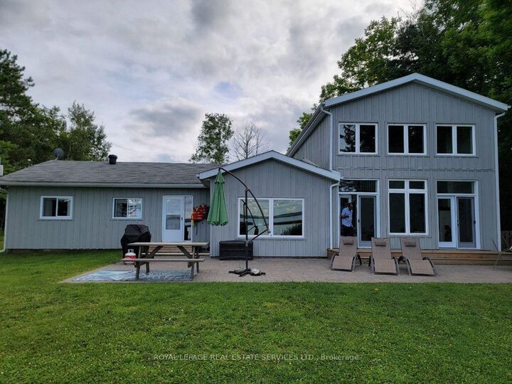 4 Crescent Road — photo 1