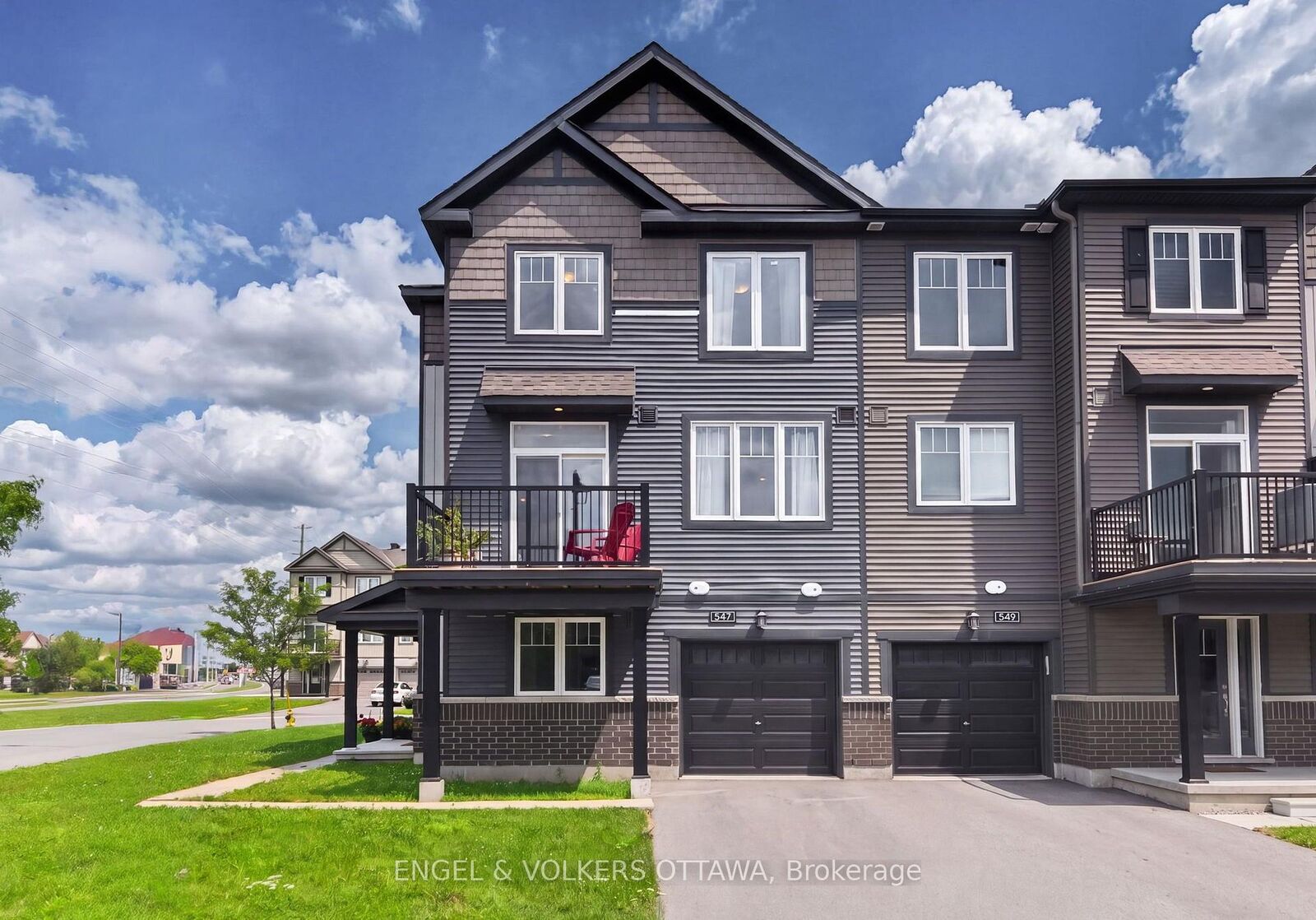 Property Photo:  547 Clemency Crescent  ON K2J 6R7 