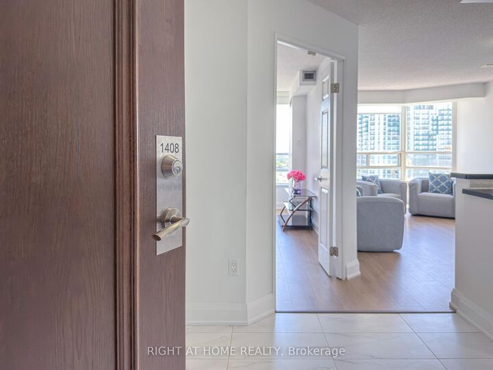 Property Photo: 50 Kingsbridge Garden Circle 1408 ON L5R 1Y2