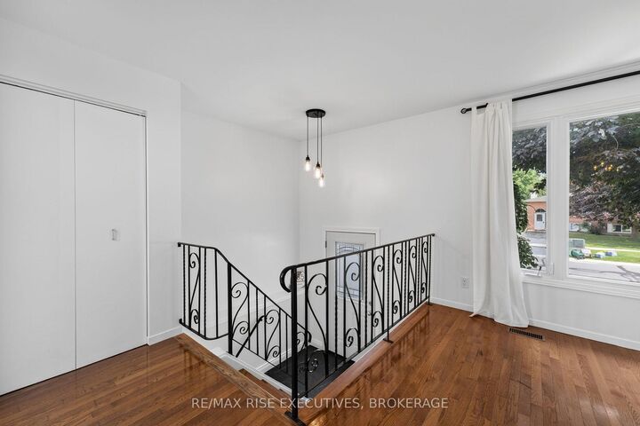 Property Photo:  385 Melanie Avenue  ON K7M 8B2 