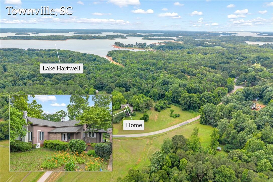 Property Photo: 200 Chenault Road SC 29689
