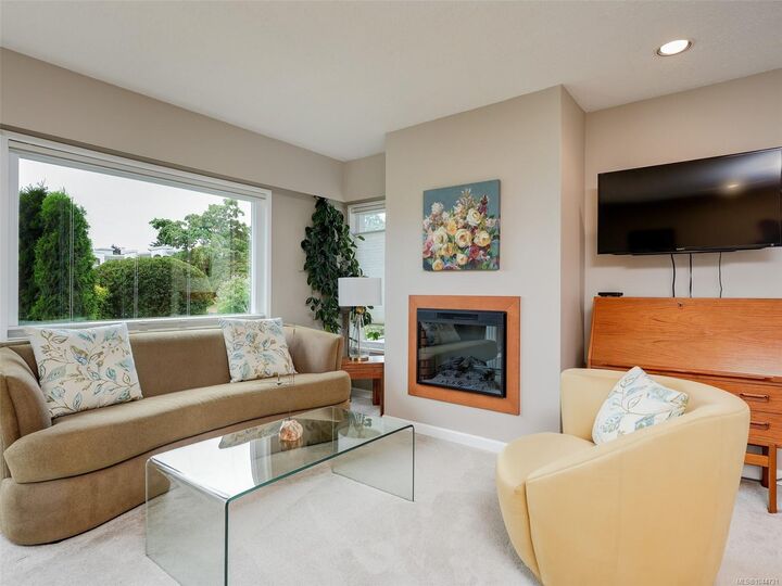 Property Photo:  3968 Cedar Hill Rd #7  BC V8N 3B8 