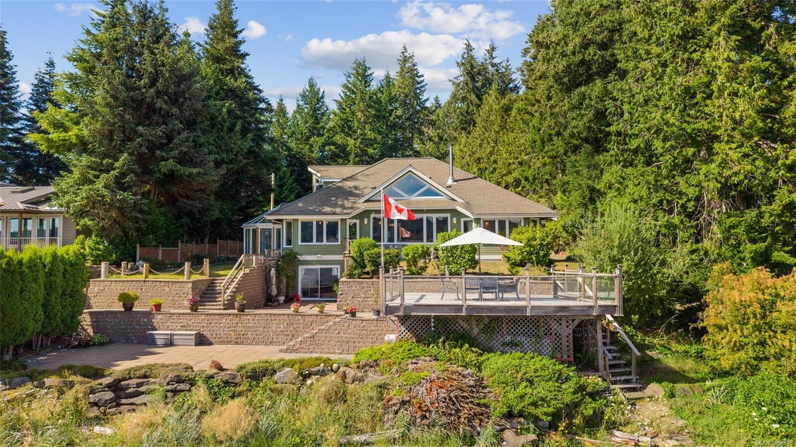 Property Photo: 7602 Ships Point Rd BC V0R 1W0