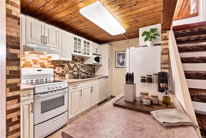 Property Photo:  3295 Island Hwy W #202  BC V9K 2C6 