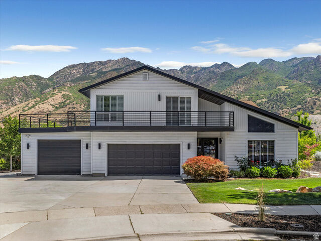Property Photo:  6807 S Pine Rock Cir E  UT 84121 