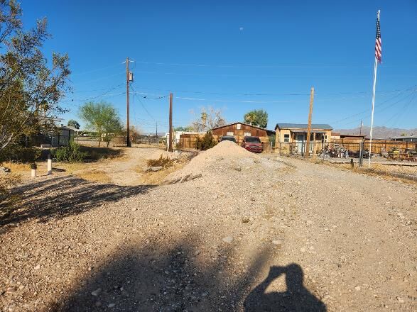 Property Photo: 5619 S Pearl Street AZ 86426
