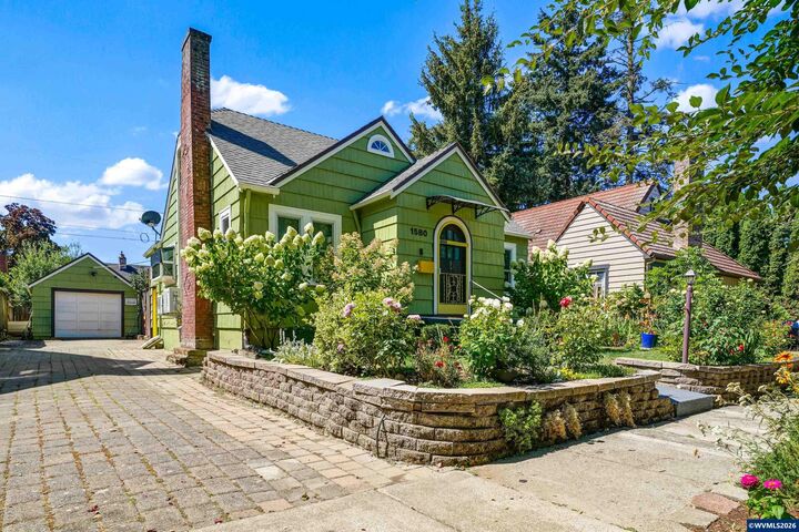 Property Photo: 1580 Jefferson St NE OR 97301