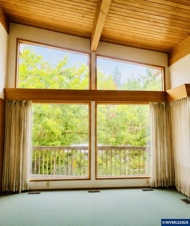 Property Photo: 3401 NW Crest Dr OR 97330