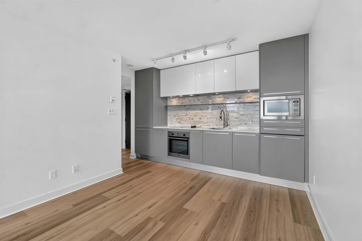 Property Photo: 8131 Nunavut Lane 2206 BC V5X 0E2