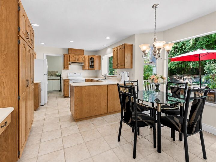 Property Photo: 3 Chevalier Court BC V3H 4L3