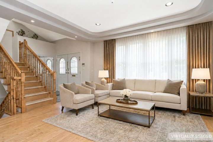 Property Photo: 2304 Garden Drive BC V5N 4X3