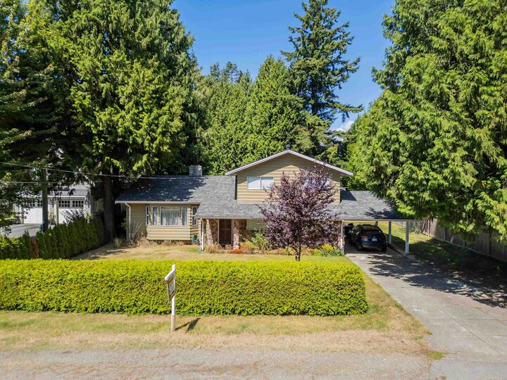 Property Photo: 12765 22 Avenue BC V4A 2B9