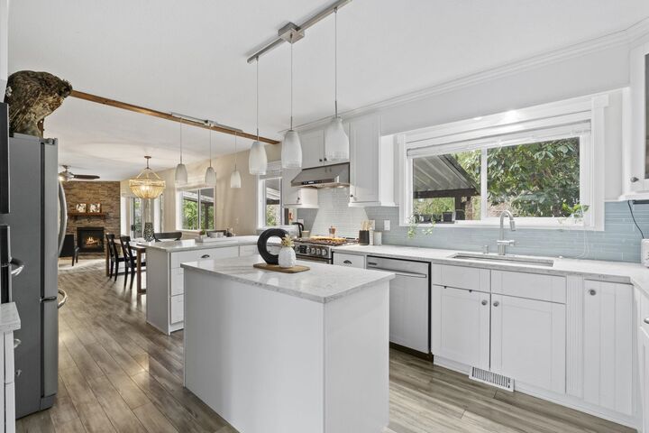 Property Photo: 12326 234 Street BC V2X 0P7