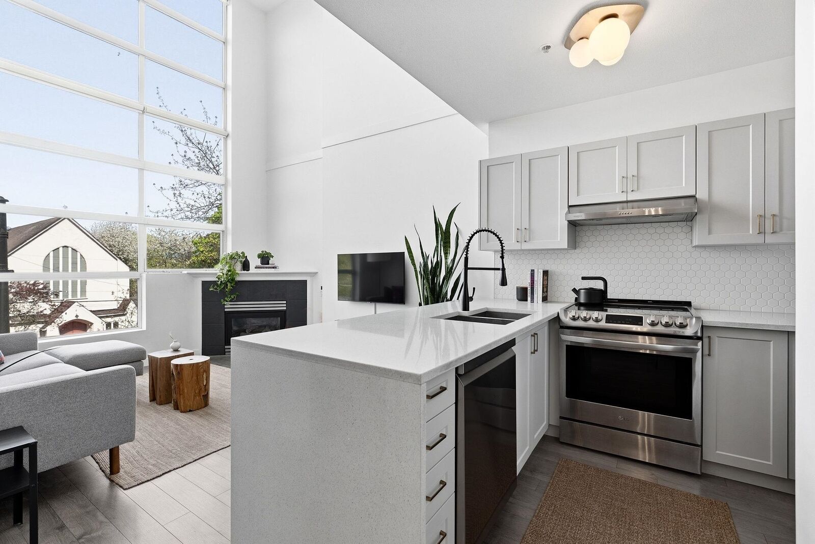 Property Photo: 418 E Broadway Street 327 BC V5T 1X2