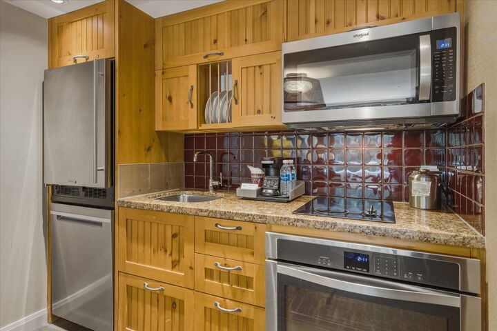 Property Photo: 4090 Whistler Way 871/872 BC V8E 1J3