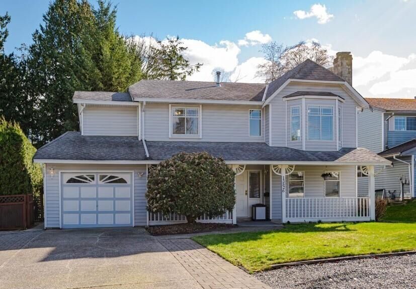 Property Photo: 13526 64A Avenue BC V3W 9H7