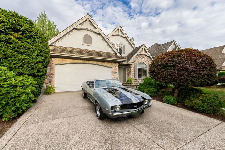3338 157A Street — photo 1