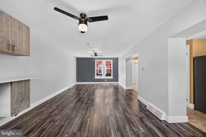 Property Photo:  2715 Sears Street  PA 19146 
