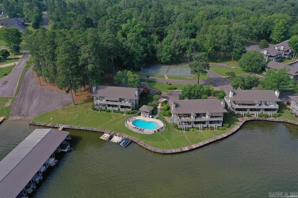 Property Photo: 400 Farr Shores AR 71913