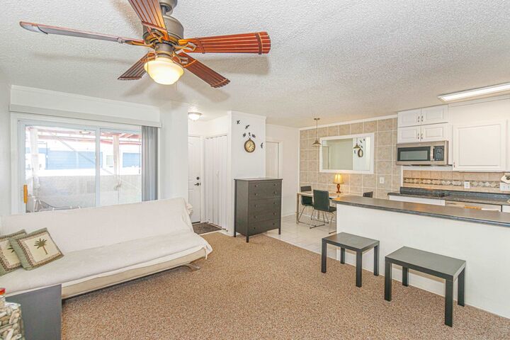 Property Photo: 304 S 21st Ave. S 6-K SC 29575
