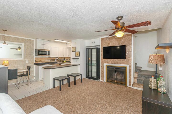 Property Photo: 304 21st Ave. S 6-K SC 29577