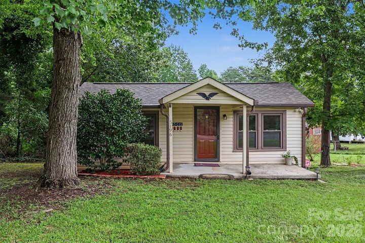 Property Photo: 5196 Green Road NC 28164