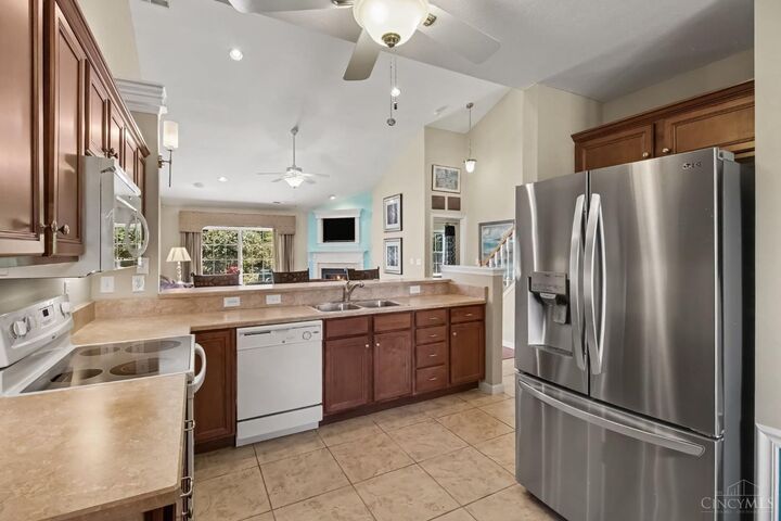 Property Photo: 6976 Aspen Point Court OH 45247