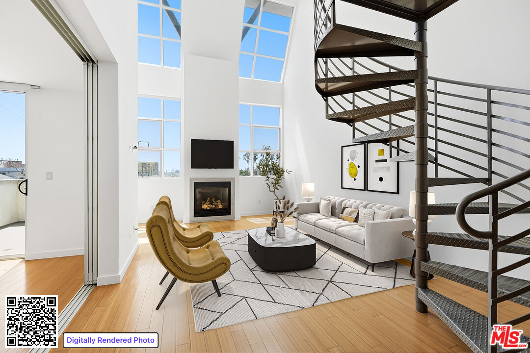 Property Photo: 1912 Broadway, Unit 307 CA 90404
