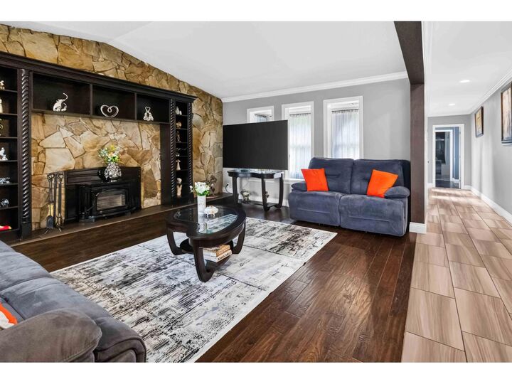 Property Photo: 31663 Townshipline Avenue BC V4S 1G3