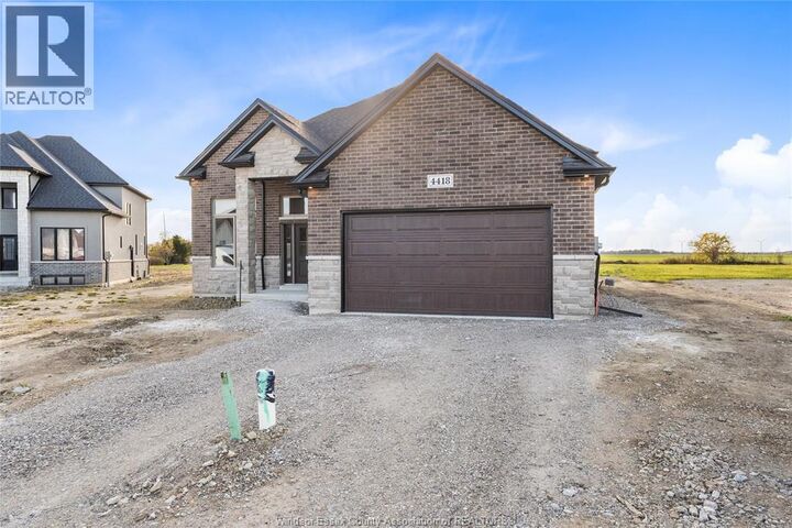 Property Photo:  116 Bloomington Way  ON N7L 0H1 