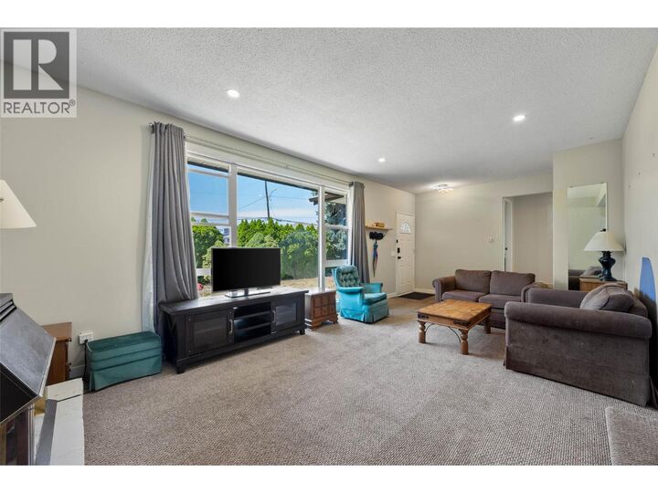 Property Photo: 1160 Kemano Street BC V2B 7M2