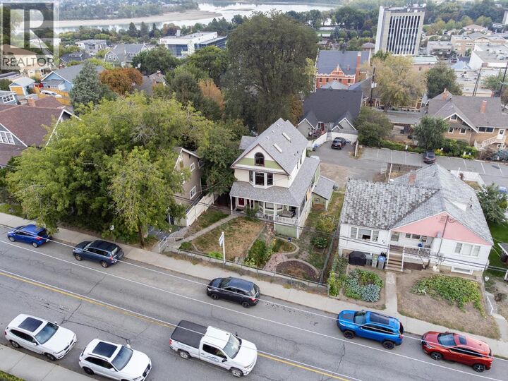 32 Battle Street West — photo 1