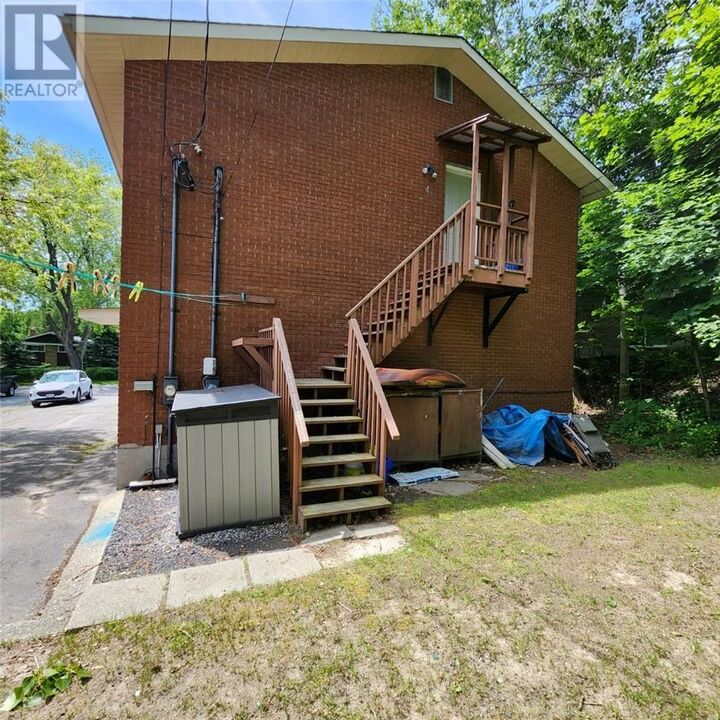Property Photo:  50 Albany Street  ON P3C 2Z5 