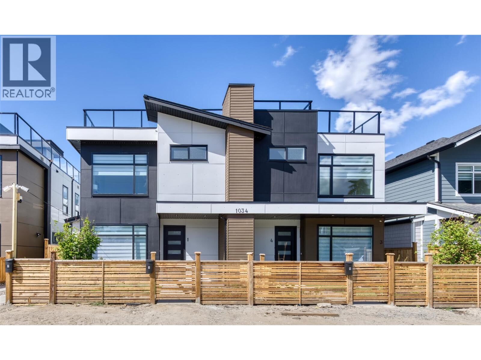 Property Photo:  1034 Martin Avenue 4  BC V1Y 6V5 