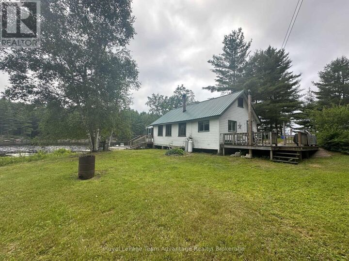 9130 Harris Lake Wa — photo 1