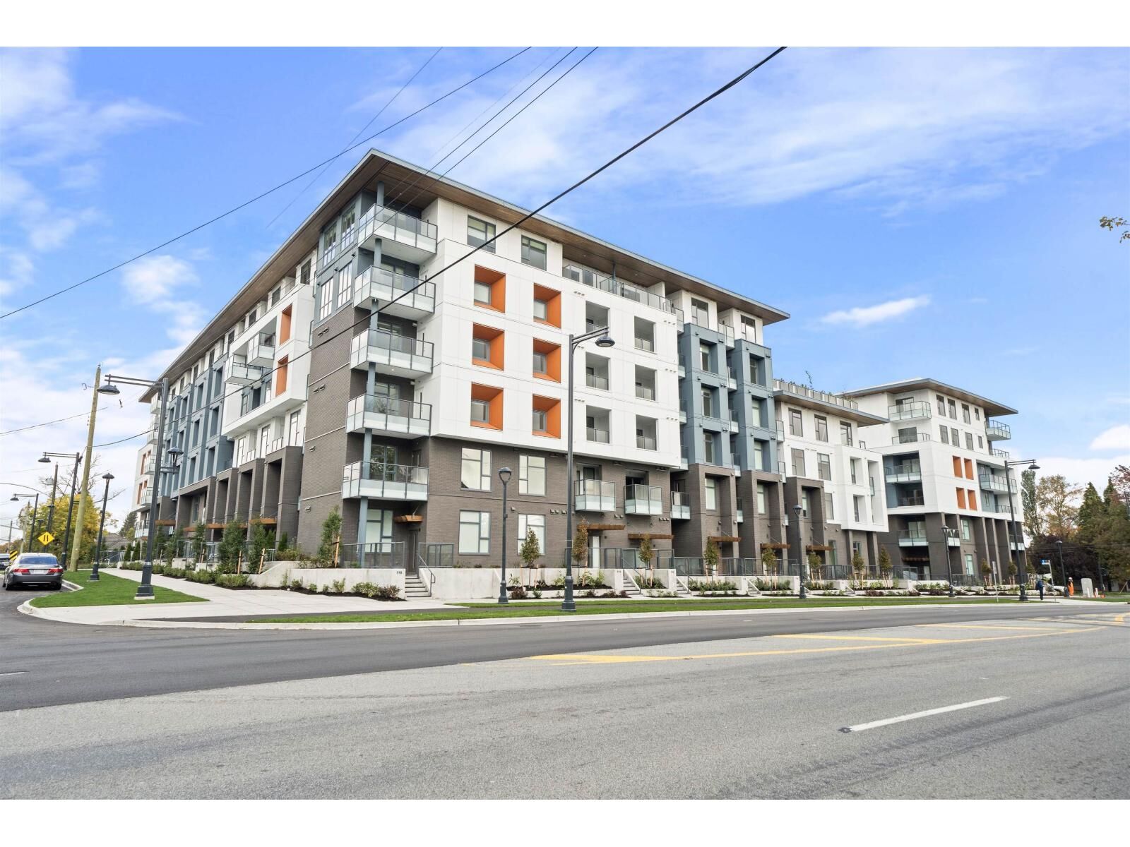 Property Photo:  10828 139A Street 305  BC V3R 0H3 