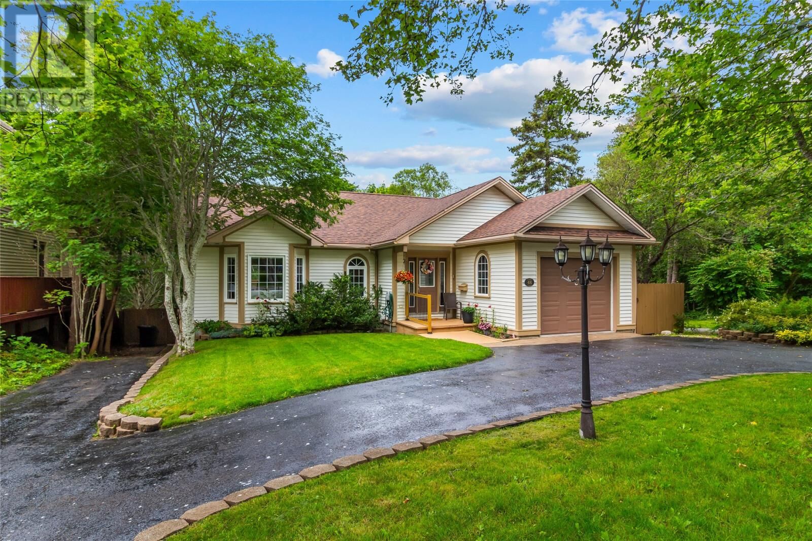Property Photo:  48 Squires Avenue  NL A1E 1G1 