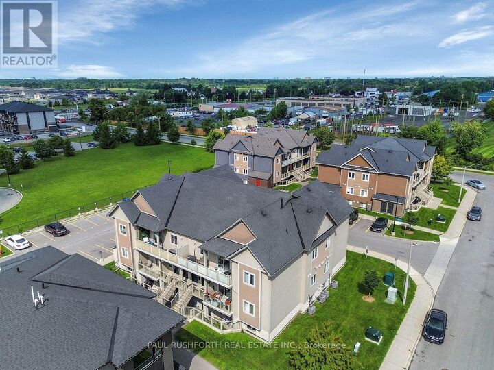 Property Photo:  260 Big Sky Private  ON K1T 0M8 